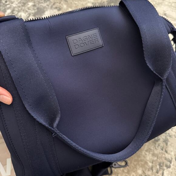 Dagne Dover Landon Medium Neoprene Carryall Storm Blue - Picture 2 of 8